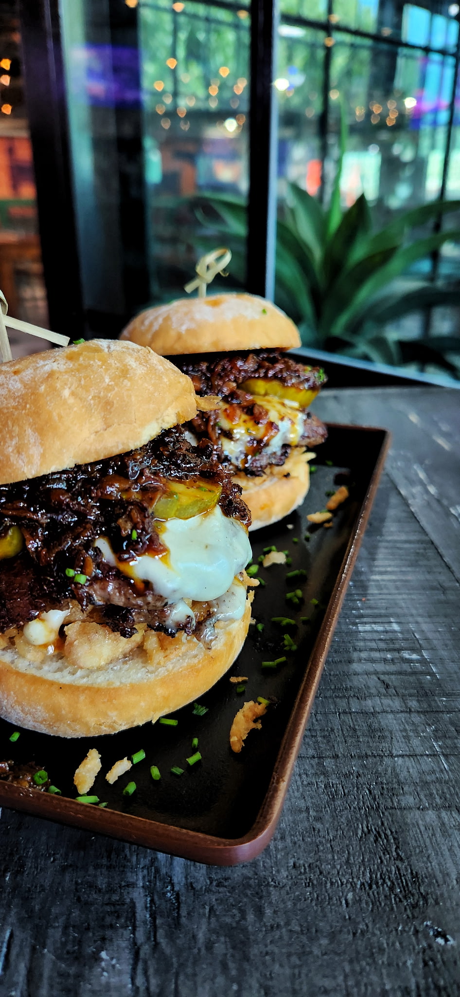 Pitch 25 Smash Sliders